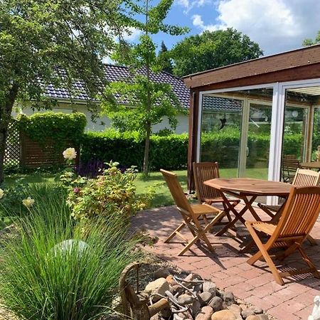 Ferienhaus In Absoluter Seenaehe Fuer 4 Personen Arendsee  Exterior photo