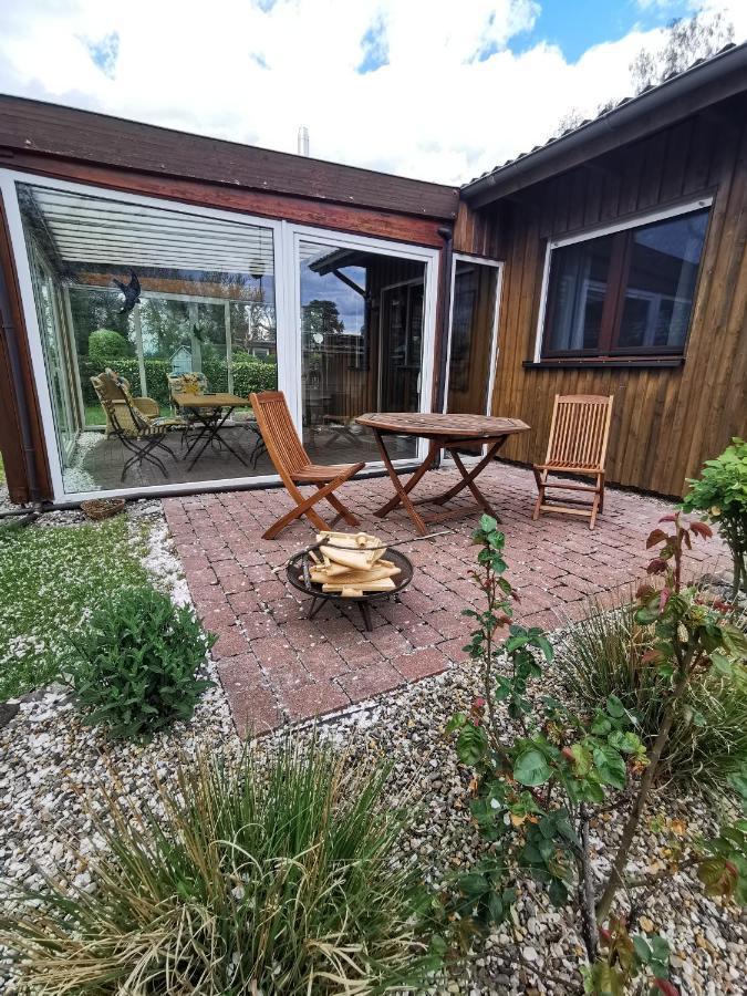 Ferienhaus In Absoluter Seenaehe Fuer 4 Personen Arendsee  Exterior photo