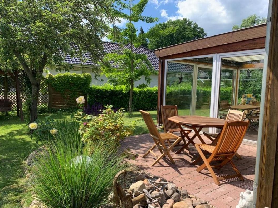 Ferienhaus In Absoluter Seenaehe Fuer 4 Personen Arendsee  Exterior photo